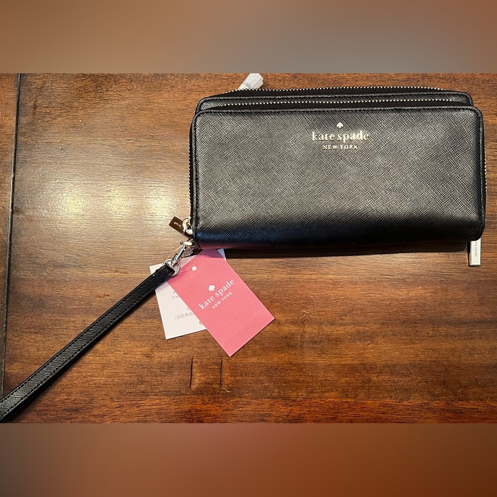Kate Spade New York Leather Payton Large Carryall Wristlet Black